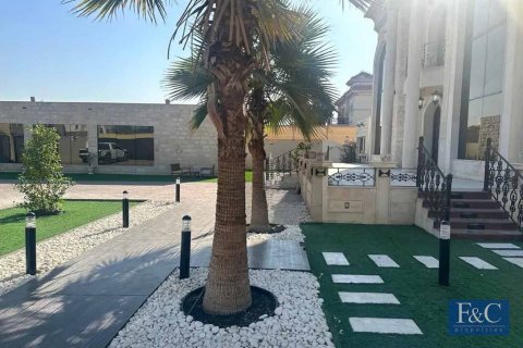 Villa en Al Barsha 2, Al Barsha, Dubai, 6 dormitorios, 1394 m², № 103765 - foto 6