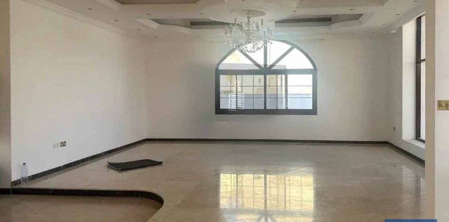 Villa en Al Barsha 2, Al Barsha, Dubai, 6 dormitorios, 1394 m², № 103765
