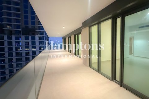 Снять в аренду квартиру в Mina Rashid, Дубай: 3 спальни, 184.58989973м², № 110516 - фото 13