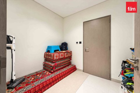 Villa in Tilal Al Ghaf, Dubai 4 bedrooms, 418.7 sq.m. № 141295 - photo 12