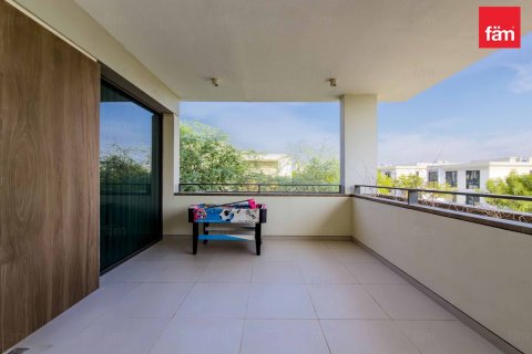 Villa in Tilal Al Ghaf, Dubai 4 bedrooms, 418.7 sq.m. № 141295 - photo 13