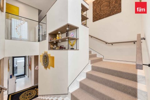 Villa in Tilal Al Ghaf, Dubai 4 bedrooms, 418.7 sq.m. № 141295 - photo 14