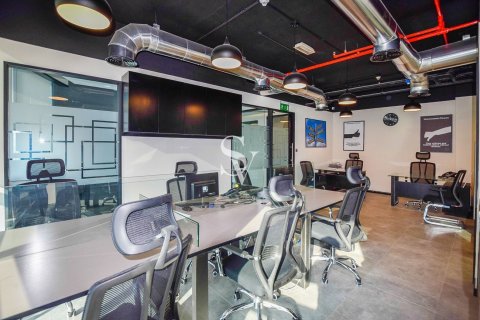 Office in Jumeirah Bay Towers, Jumeirah Lake Towers, Dubai 100 sq.m. № 113243 - photo 8