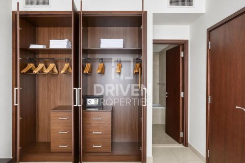 Apartment in 29 Burj Boulevard, Downtown Dubai (Downtown Burj Dubai), Dubai 1 bedroom, 77.85 sq.m. № 141068 - photo 8