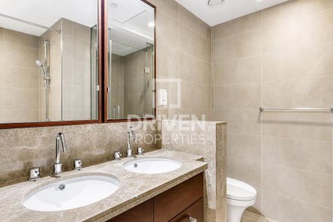 Apartment in 29 Burj Boulevard, Downtown Dubai (Downtown Burj Dubai), Dubai 1 bedroom, 77.85 sq.m. № 141068 - photo 9