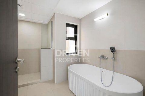 Снять в аренду виллу в Умм-Сукейме, Дубай: 4 спальни, 408.31м², № 128425 - фото 17