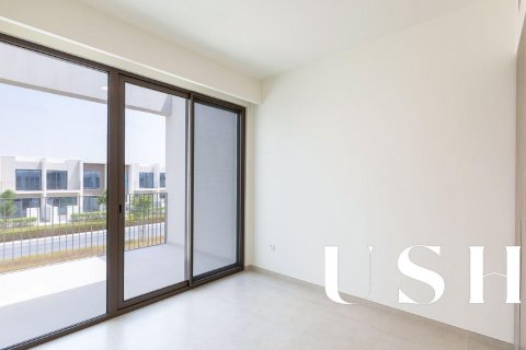 Villa in The Valley, Dubai 4 bedrooms, 255 sq.m. № 46696 - photo 29