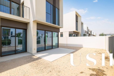 Villa in The Valley, Dubai 4 bedrooms, 255 sq.m. № 46696 - photo 23