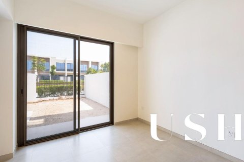 Villa in The Valley, Dubai 4 bedrooms, 255 sq.m. № 46696 - photo 19