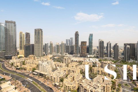 Appartement à The Residences, Downtown Dubai (Downtown Burj Dubai), Dubai, 3 chambres, 218 m², № 46698