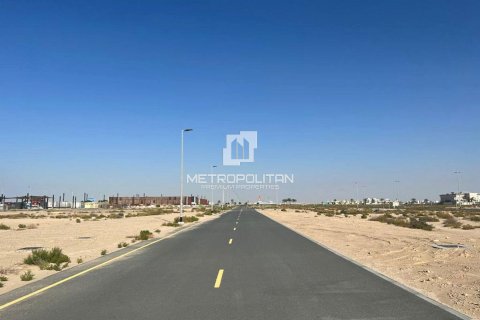Land in Jebel Ali, Dubai 929 sq.m. № 74101 - photo 4