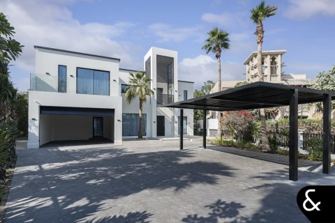 Villa en Jumeirah Islands, Dubai, 5 dormitorios, 581 m², № 78936
