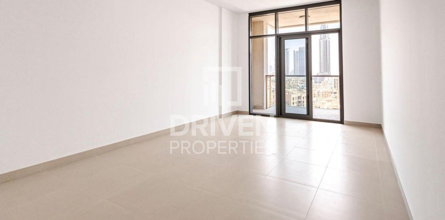 Квартира в Bellevue Towers, Даунтаун Дубай (Даунтаун Бурдж Дубай), Дубай, 2 спальни, 119.66м², № 128420