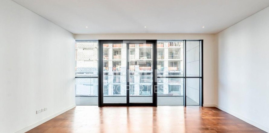 Квартира в City Walk, Дубай, 2 спальни, 159.7м², № 128422