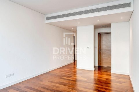 Снять в аренду квартиру в City Walk, Дубай: 2 спальни, 159.7м², № 128422 - фото 6