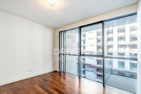 Снять в аренду квартиру в City Walk, Дубай: 2 спальни, 159.7м², № 128422 - фото 18