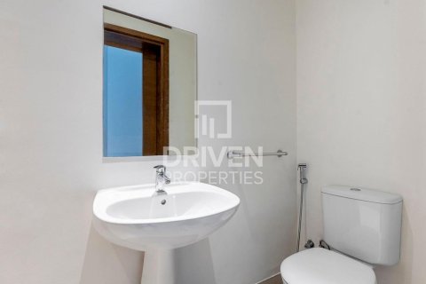 Снять в аренду квартиру в City Walk, Дубай: 2 спальни, 159.7м², № 128422 - фото 11