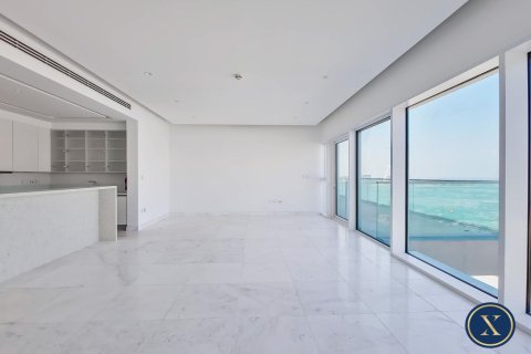 Снять в аренду квартиру в 1 JBR, Джумейра Бич Резиденс, Дубай: 3 спальни, 241м², № 46237 - фото 2