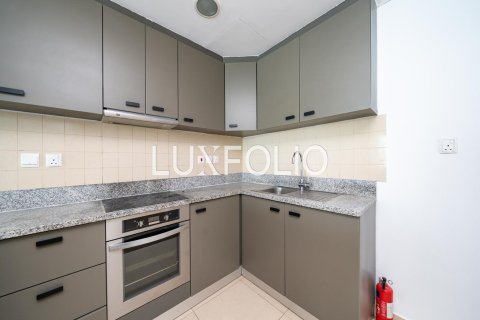 Apartment in Jumeirah Lake Towers, Dubai 1 bedroom, 120 sq.m. № 46234 - photo 7