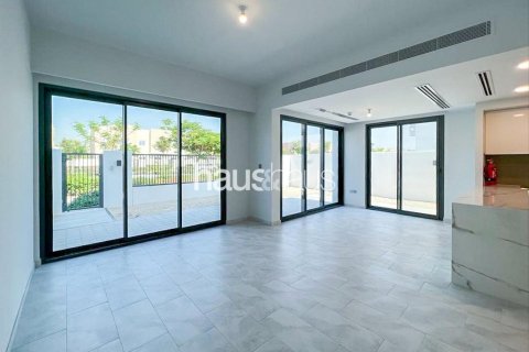Villa à Villanova, Dubai Land, Dubai, 4 chambres, 230 m², № 45107 - photo 2