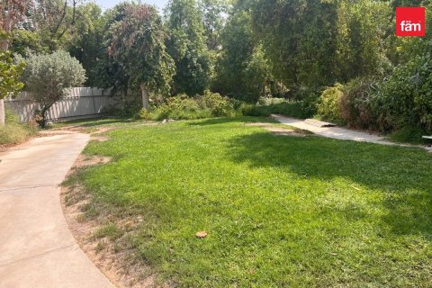 Land in Al Barari, Dubai 1132.2 sq.m. № 141804 - photo 3