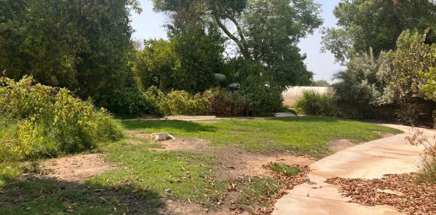 Land in Al Barari, Dubai 1132.2 sq.m. № 141804
