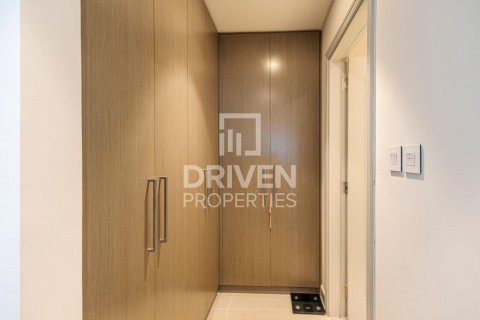 Appartement à Forte, Downtown Dubai (Downtown Burj Dubai), Dubai, 2 chambres, 101.17 m², № 130074 - photo 6