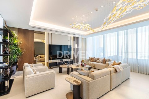 Apartment in District One, Mohammed Bin Rashid City, Dubai 4 bedrooms, 307.42 sq.m. № 138485 - photo 2