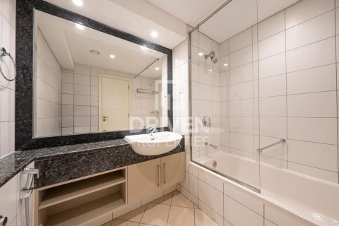 Снять в аренду квартиру в Sheikh Zayed Road, Дубай: 3 спальни, 147.9м², № 129112 - фото 16