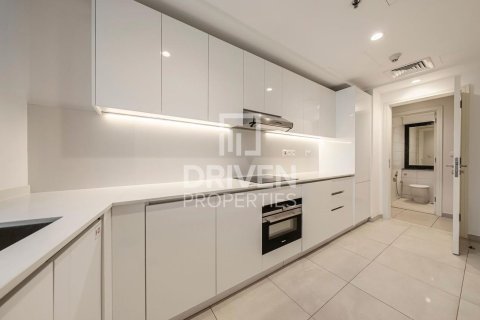 Снять в аренду квартиру в Sheikh Zayed Road, Дубай: 3 спальни, 147.9м², № 129112 - фото 13