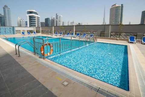 Ático en Business Bay, Dubai, 4 dormitorios, 454 m², № 29839 - foto 3