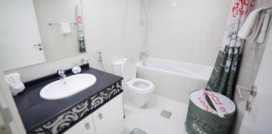 Квартира в Бизнес-Бэе, Дубай, 2 спальни, 146м², № 29841