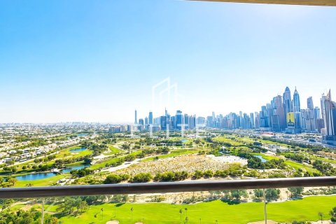 Apartment in The Links, The Views, Dubai 2 bedrooms, 137 sq.m. № 134908