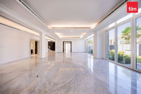 Villa in Al Barsha, Dubai 5 bedrooms, 1122 sq.m. № 112434 - photo 6