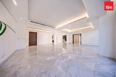 Villa in Al Barsha, Dubai 5 bedrooms, 1122 sq.m. № 112434 - photo 7