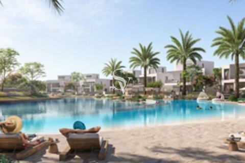 Villa in Dubai 4 bedrooms, 940 sq.m. № 132747 - photo 5