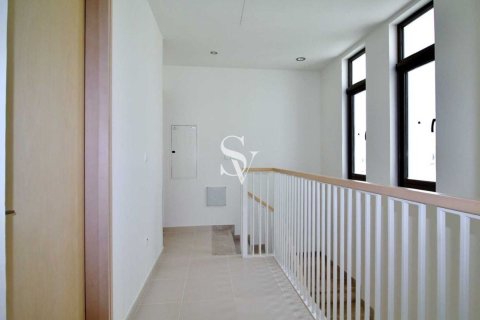 Townhouse in Mira Oasis, Reem, Dubai 3 bedrooms, 220 sq.m. № 132737 - photo 9