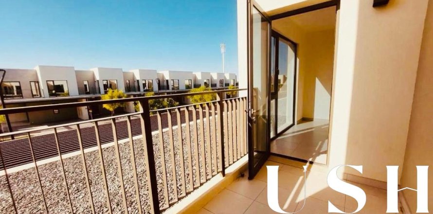 Maison de ville à EMAAR South, Dubai South (Dubai World Central), Dubai, 3 chambres, 185 m², № 42389