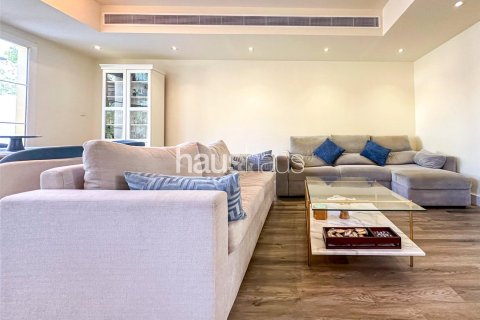 Villa à The Springs, Dubai, 3 chambres, 228 m², № 43283 - photo 10