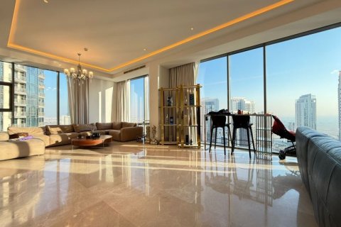Apartment in Dubai 4 bedrooms, 278.7 sq.m. № 14063
