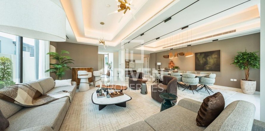Вилла в wasl gate, Дубай, 5 спален, 433.86м², № 129800