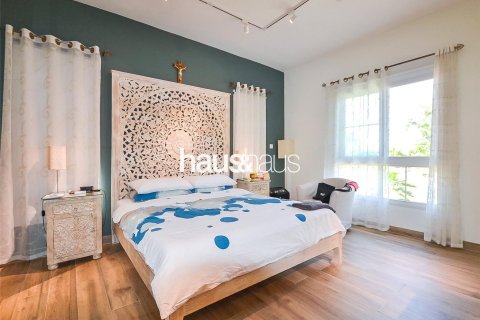 Villa in The Springs, Dubai 3 bedrooms, 270 sq.m. № 45010 - photo 3