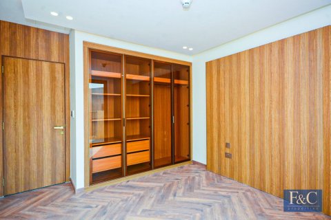 Townhouse in Jumeirah Golf Estates, Dubai 3 bedrooms, 139 sq.m. № 103792 - photo 8