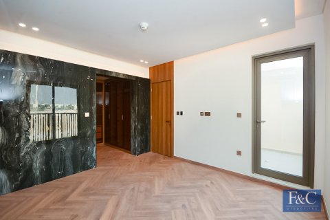 Townhouse in Jumeirah Golf Estates, Dubai 3 bedrooms, 139 sq.m. № 103792 - photo 17