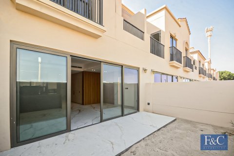 Townhouse in Jumeirah Golf Estates, Dubai 3 bedrooms, 139 sq.m. № 103792 - photo 4