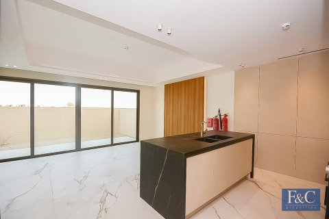 Townhouse in Jumeirah Golf Estates, Dubai 3 bedrooms, 139 sq.m. № 103792 - photo 24