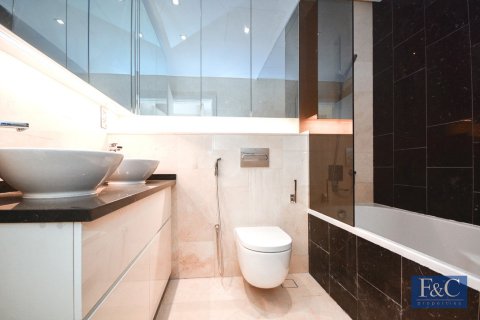 Apartamento en The Crescent, Palm Jumeirah, Dubai, 2 dormitorios, 123 m², № 103801 - foto 28