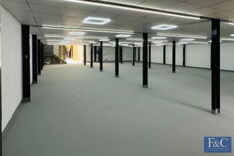 Almacén en Al Quoz Industrial Area, Al Quoz, Dubai, 635 m², № 103790 - foto 7