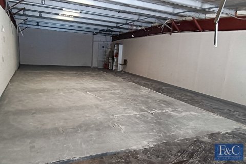 Almacén en Al Quoz Industrial Area, Al Quoz, Dubai, 635 m², № 103790 - foto 9