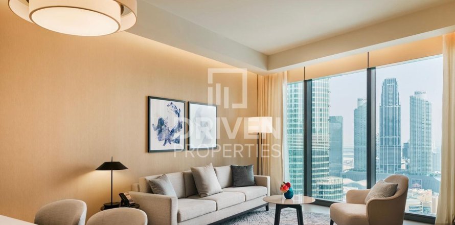 Apartment in The Address Residences Dubai Opera, Downtown Dubai (Downtown Burj Dubai), Dubai 3 bedrooms, 146.32 sq.m. № 138600